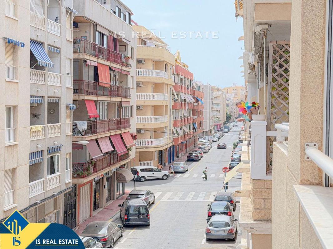 Sprzedaż mieszkania w Piso en Avenida Habaneras - Curva de Palangre, Torrevieja, Torrevieja
photo 3