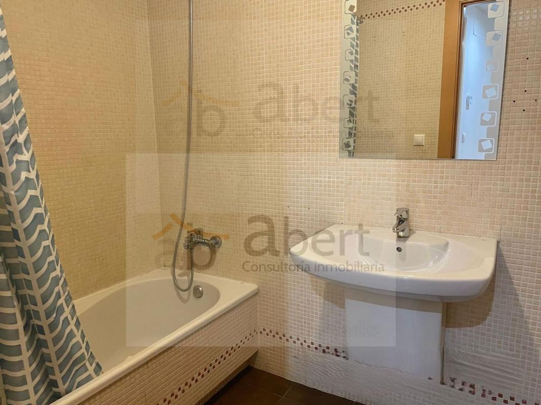 Продажа квартиры на Piso en Avenida d'Elx, 3, Centro - Zona Alta, Alcoy / Alcoi, Алкой
photo 5