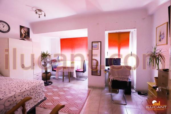 Продажа квартиры на Piso en Los Ángeles, Alicante / Alacant, Аликанте / Алакант
 photo 4