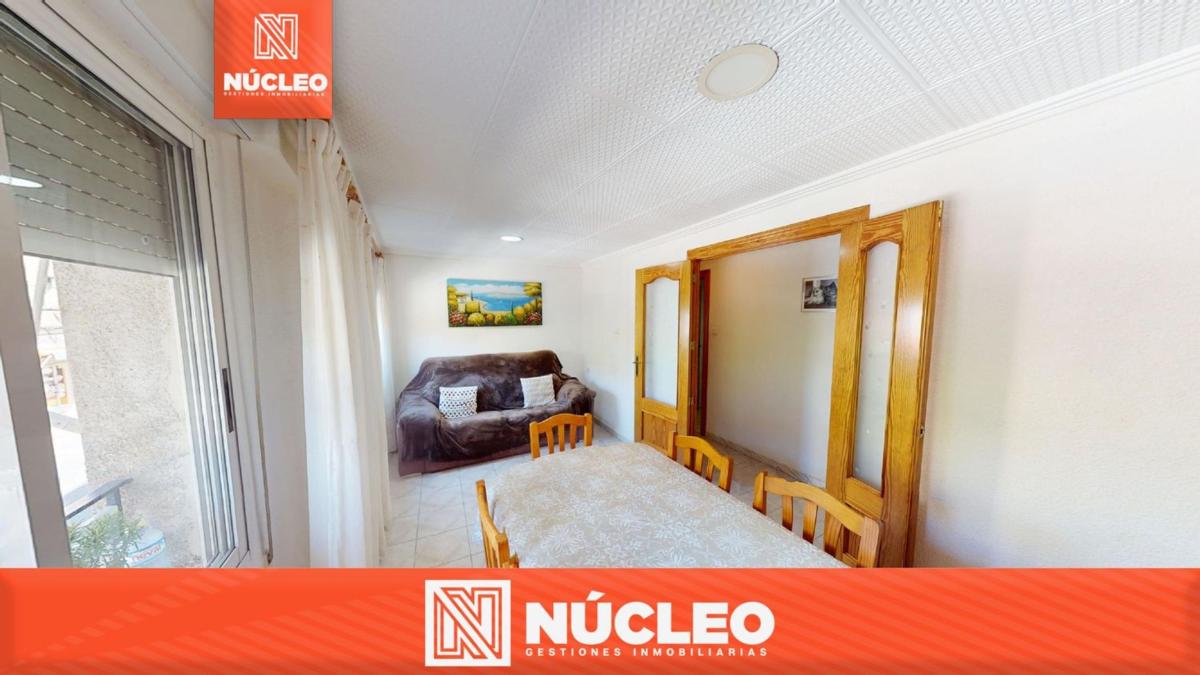 Venta de piso en Piso en Antonio Garcia Cayuelas, Carrús Este, Elche / Elx, Elche / Elx
photo 1
