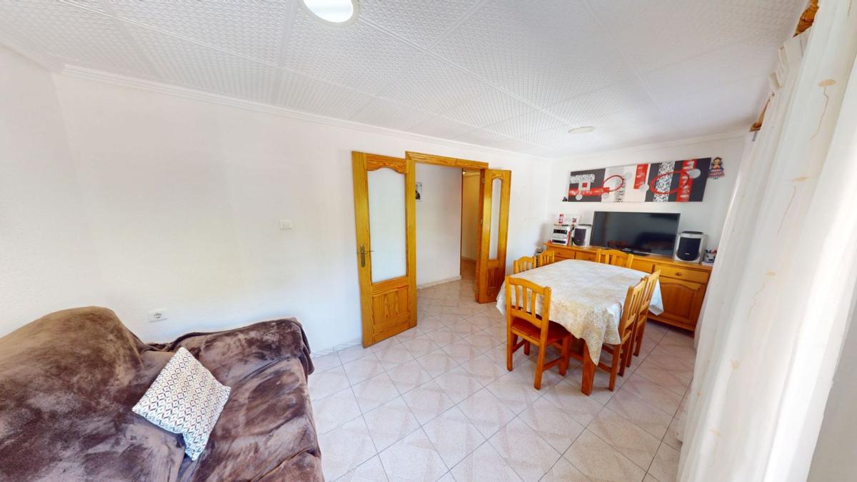 Venta de piso en Piso en Antonio Garcia Cayuelas, Carrús Este, Elche / Elx, Elche / Elx
photo 2