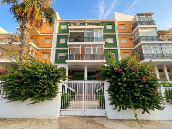 Venta de piso en Piso en Avenida Don Juan de Austria, La Veleta, Torrevieja, Torrevieja
photo 1