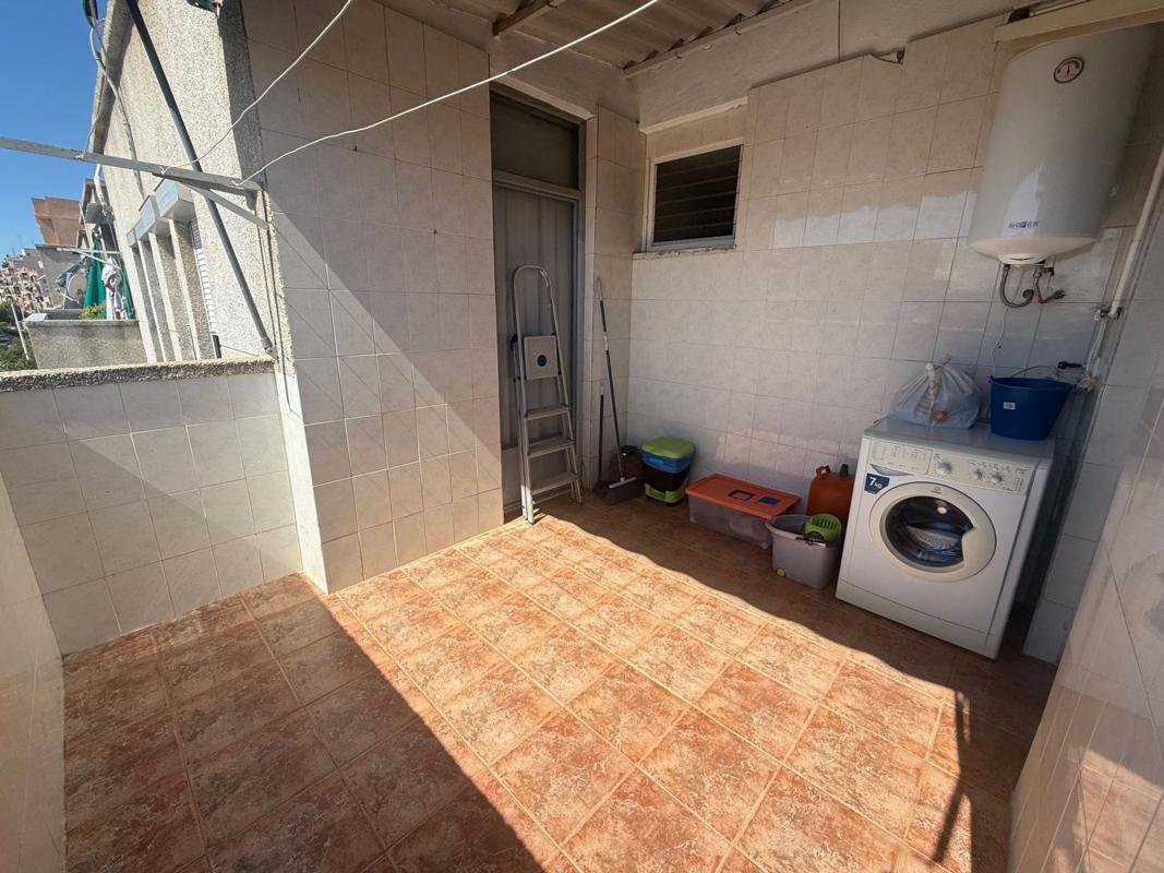 Venta de ático en  Ático en Calle Francisco Tomás y Valiente, Carrús Este, Elche / Elx, Elche / Elx photo 2