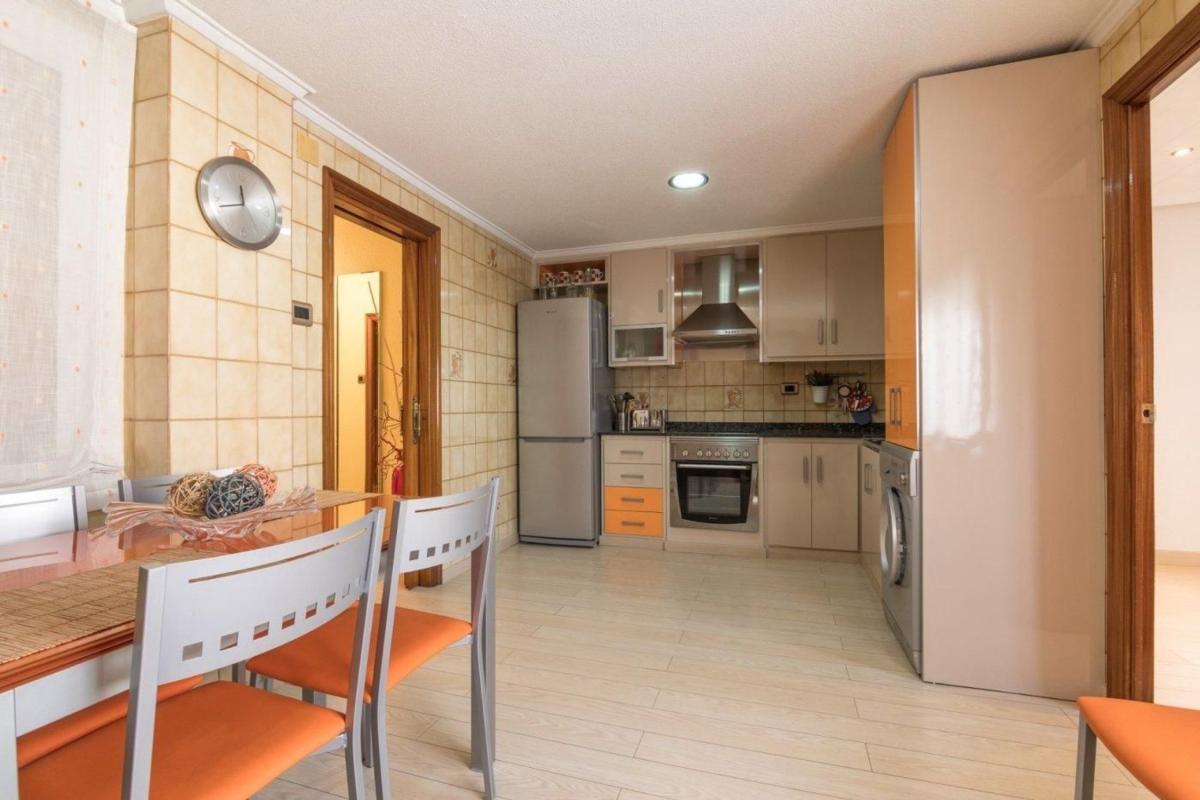 Sale of apartment in Piso en Carrús Este, Elche / Elx, Elche / Elx
 photo 3