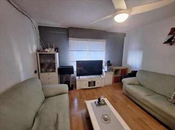 Sale of flat in Piso en Plaza de Toros - Avenida Chapí - Trinquete, Elda, Elda
 photo 1