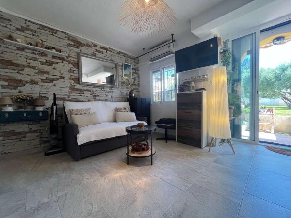Продажа квартиры на Piso en Calle San Miguel, Centro, San Miguel de Salinas, Сан-Мигель-де-Салинас
 photo 3