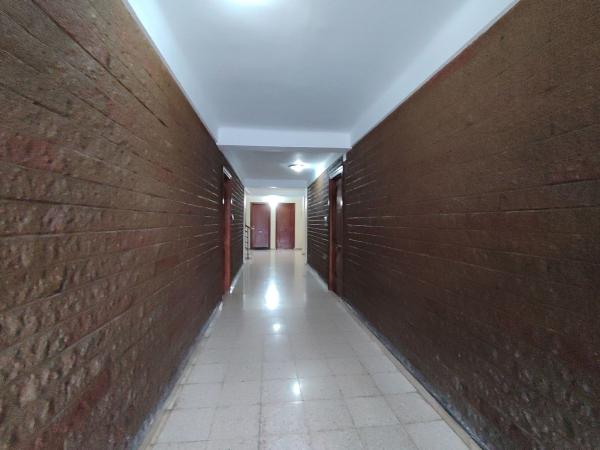 Sale of flat in Piso en Plaza de la Cruz, Virgen del Remedio - Parque lo Morant, Alicante / Alacant, Alicante
thumbnail 1