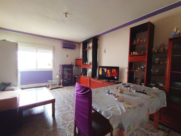 Venta de piso en Piso en Plaza de la Cruz, Virgen del Remedio - Parque lo Morant, Alicante / Alacant, Alicante / Alacant
 photo 4