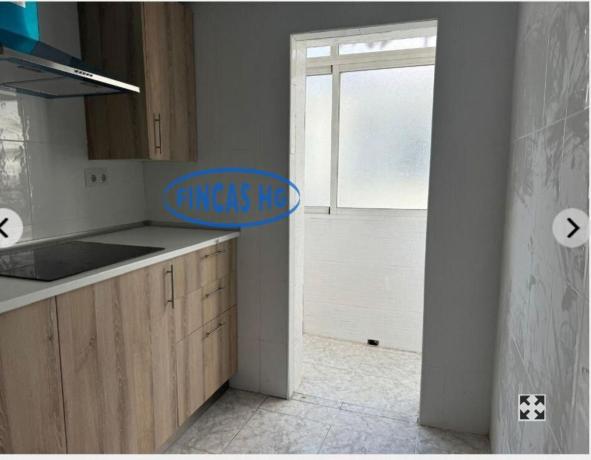 Sale of flat in Piso en Virgen del Remedio - Parque lo Morant, Alicante / Alacant, Alicante
thumbnail 1