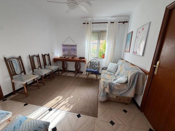 Sale of flat in Piso en Virgen del Remedio - Parque lo Morant, Alicante / Alacant, Alicante
thumbnail 1