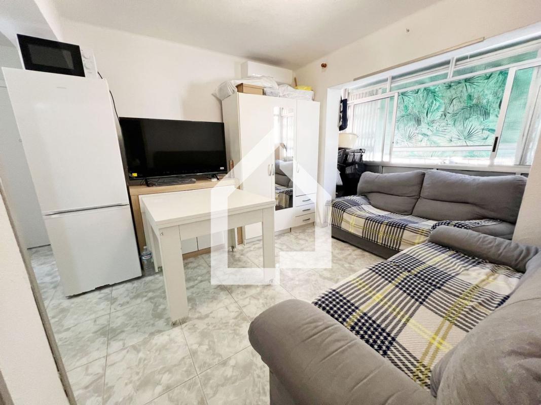 Venta de piso en Piso en Calle Colonia Santa Isabel, Haygon - Universidad, San Vicente del Raspeig, San Vicente del Raspeig
photo 2