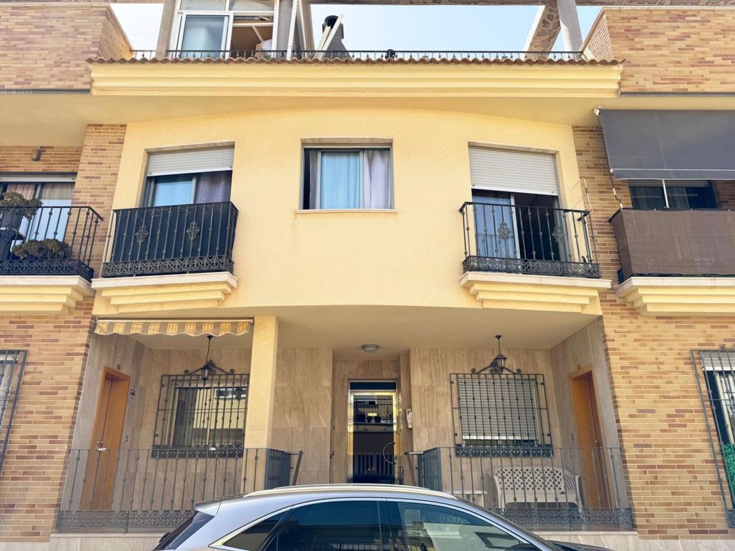 Venta de piso en Piso en Agustina Aragon, Zona Pueblo, Pilar de la Horadada, Pilar de la Horadada
 photo 2