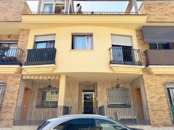 Sale of flat in Piso en Agustina Aragon, Zona Pueblo, Pilar de la Horadada, Pilar de la Horadada
thumbnail 1