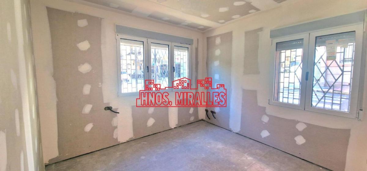 Sprzedaż mieszkania w Piso en Carrús Este, Elche / Elx, Elche / Elx
photo 2