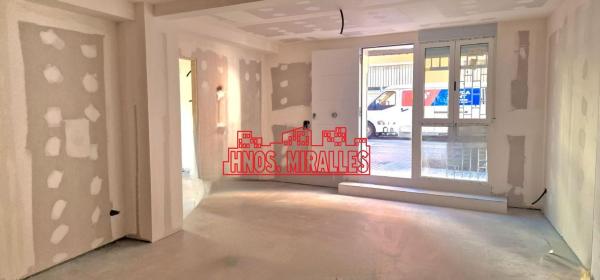 Продажа квартиры на Piso en Carrús Este, Elche / Elx, Эльче / Эльх
thumbnail 2