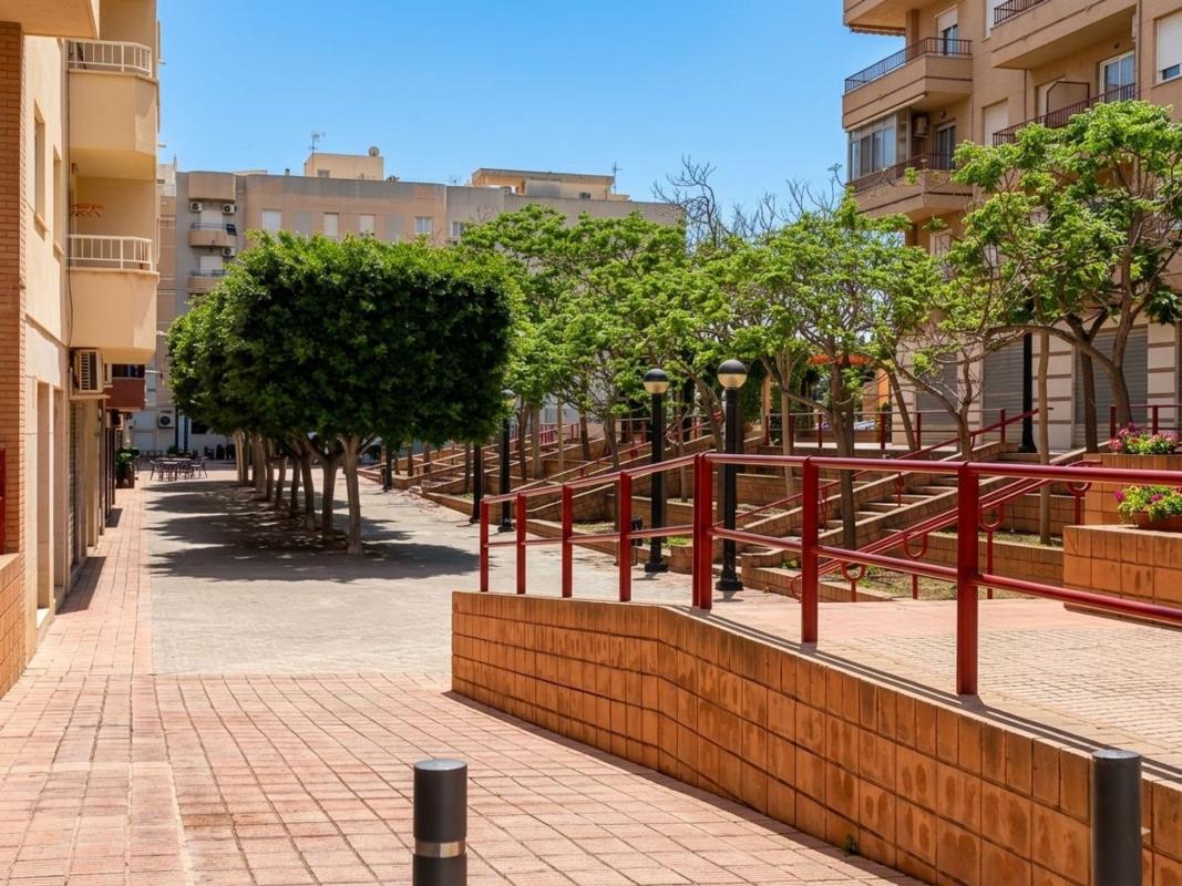 Продажа студии в Estudio en Avenida de l'Alegría, La Marina, Elche / Elx, Эльче / Эльх photo 2
