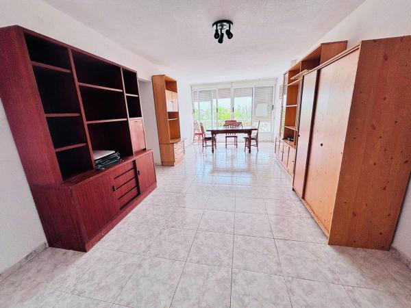 Sale of flat in Piso en Ciudad Elegida, Alicante / Alacant, Alicante
thumbnail 1