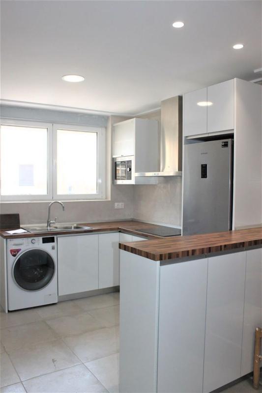 Venta de piso en Piso en Avenida de Villajoyosa, 97, La Albufereta, Alicante / Alacant, Alicante / Alacant
 photo 2