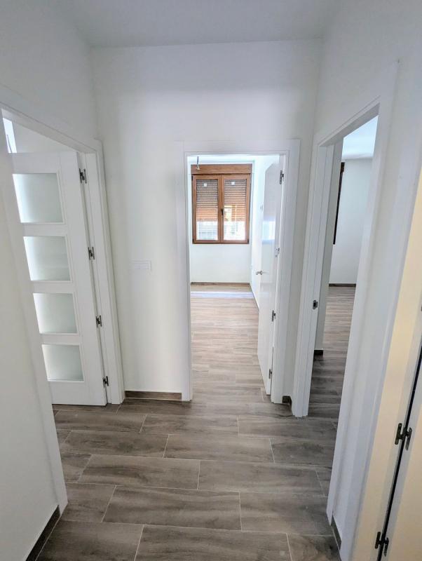 Продажа квартиры на Piso en Avenida Elda, Petrer, Петрер
photo 5
