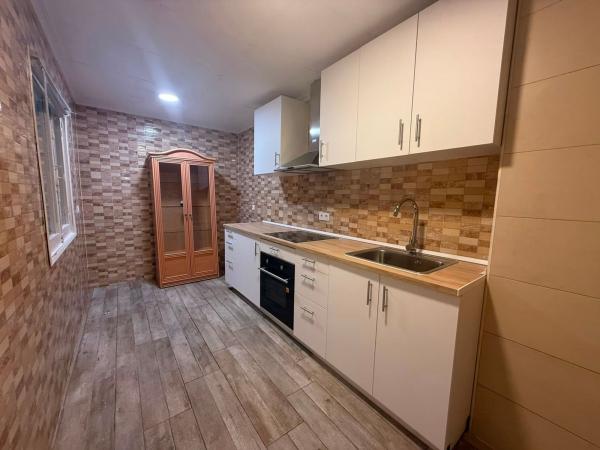 Sale of flat in Piso en Passatge Bañuls, Campoamor, Alicante / Alacant, Alicante
thumbnail 2