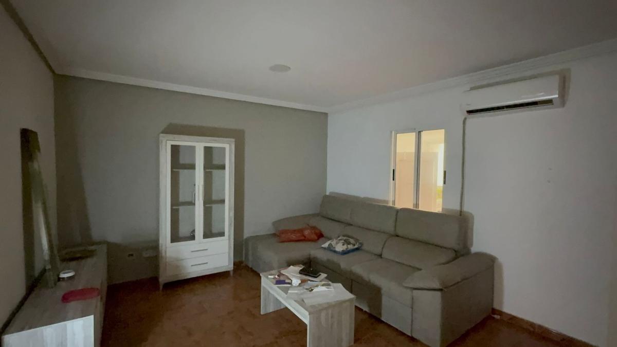 Продажа квартиры на Piso en Calle Rafael Sánchez Ceva, Los Magros-Casablanca, Elche / Elx, Эльче / Эльх
photo 2