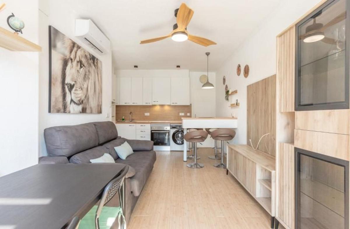 Продажа таунхауса в Chalet adosado en Los Balcones - Los Altos del Edén, Torrevieja , Торревьеха photo 2