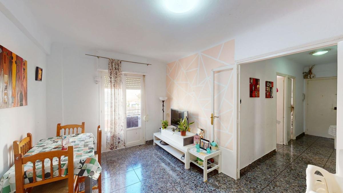 Sprzedaż mieszkania w Piso en Calle Marqués de Carrús, Raval de Santa Teresa-El Asilo, Elche / Elx, Elche / Elx
 photo 2
