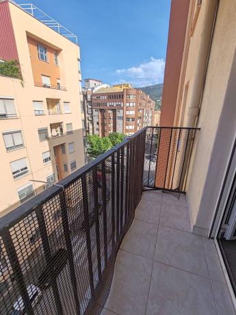Продажа квартиры на Piso en Barri Zona Nord, Alcoy / Alcoi, Алкой
thumbnail 2