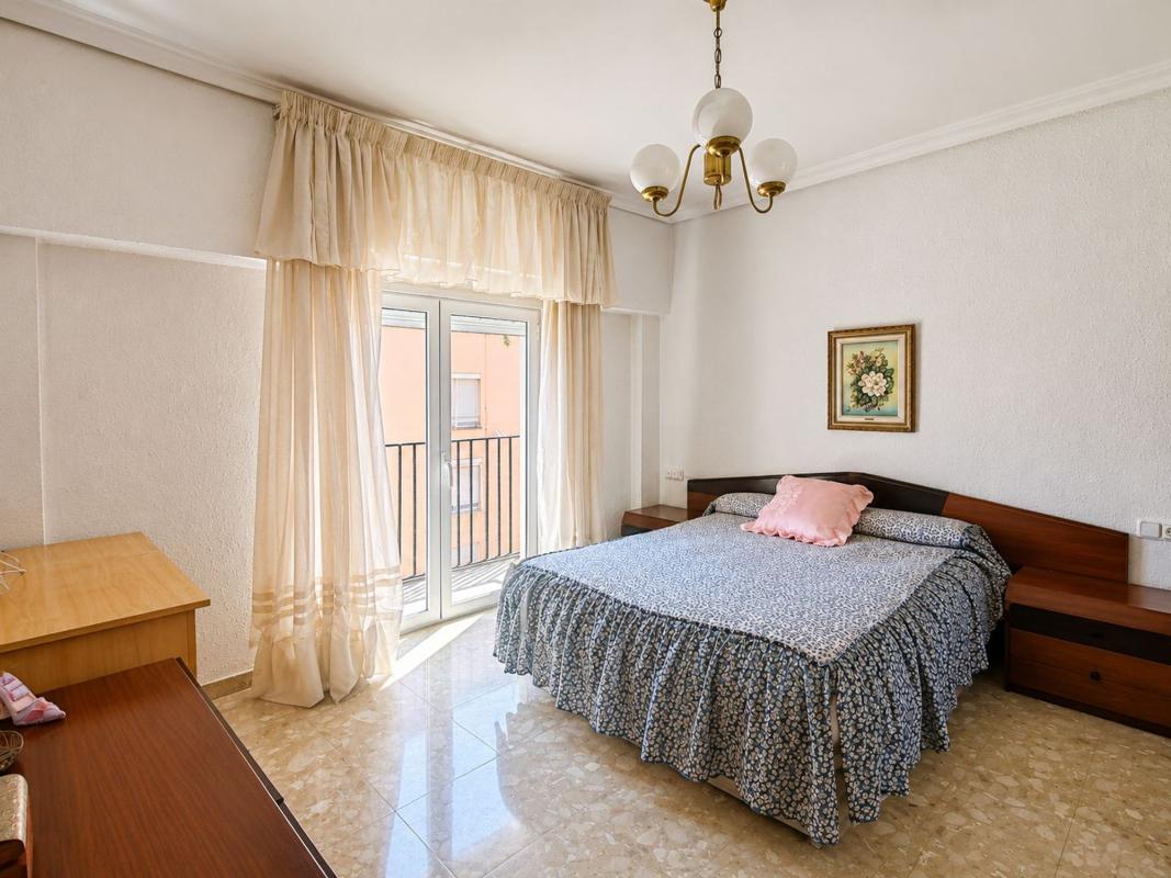 Sale of apartment in Piso en Barri Zona Nord, Alcoy / Alcoi, Alcoy
photo 5