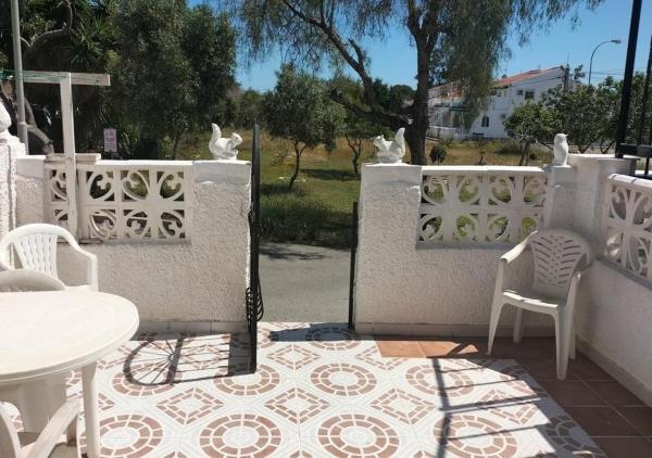 Chalet adosado en La Siesta - El Salado - Torreta, Torrevieja thumbnail 2