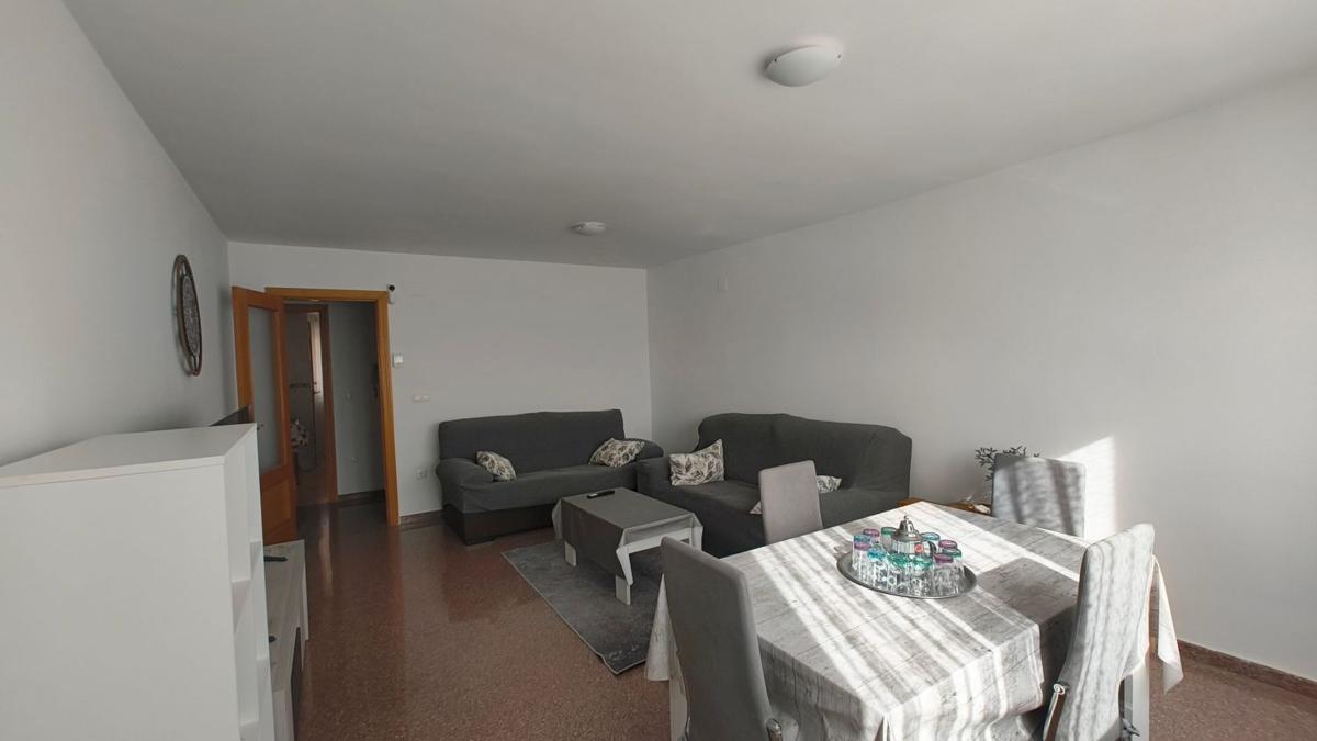 Sale of apartment in Piso en Avenida de la Constitució, Onil, Onil
 photo 4