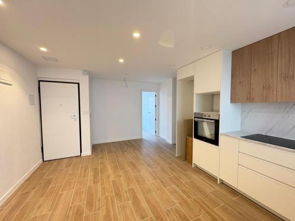 Продажа квартиры на Piso en Calle Pare Vitòria, 10, Barri Santa Rosa, Alcoy / Alcoi, Алкой
thumbnail 3