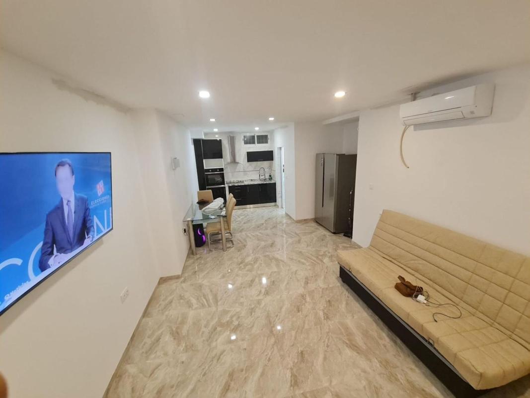 Sale of apartment in Piso en Calle del Arquitecto Jover, Raval Roig-Virgen del Socorro, Alicante / Alacant, Alicante
 photo 5