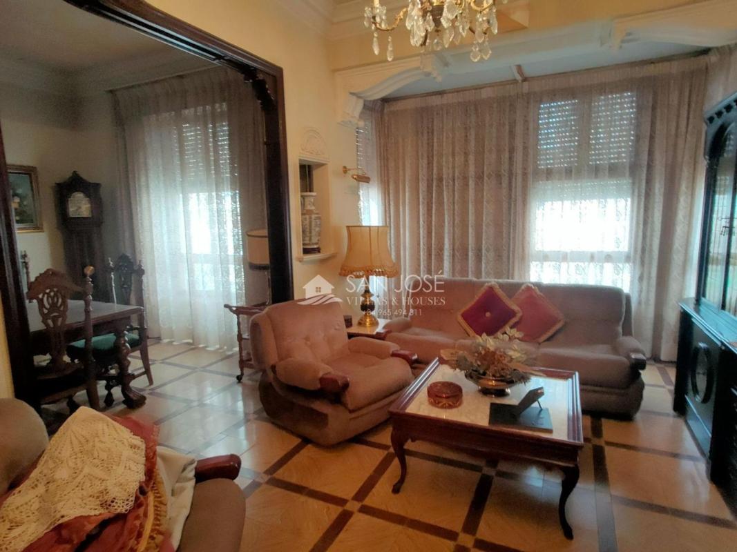 Sale of apartment in Piso en Plaza de Toros - Avenida Chapí - Trinquete, Elda, Elda
 photo 4