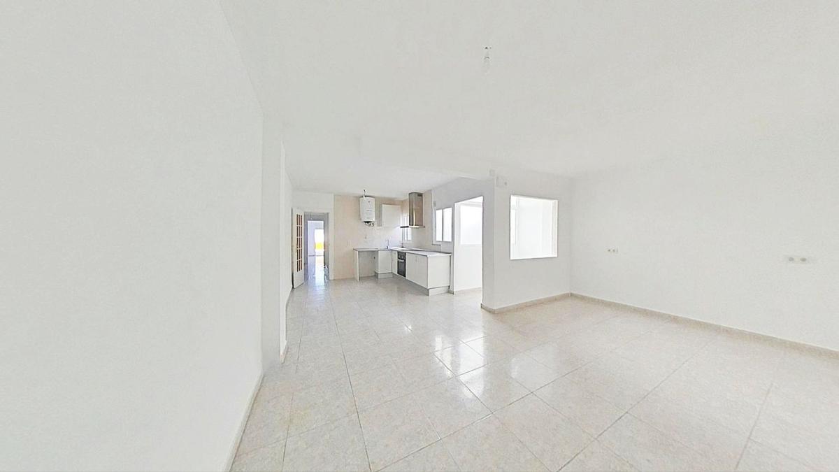 Продажа квартиры на Piso en Alcalde Felipe Mallol, San Vicente del Raspeig, Сан-Висенте-дель-Распейг
 photo 3