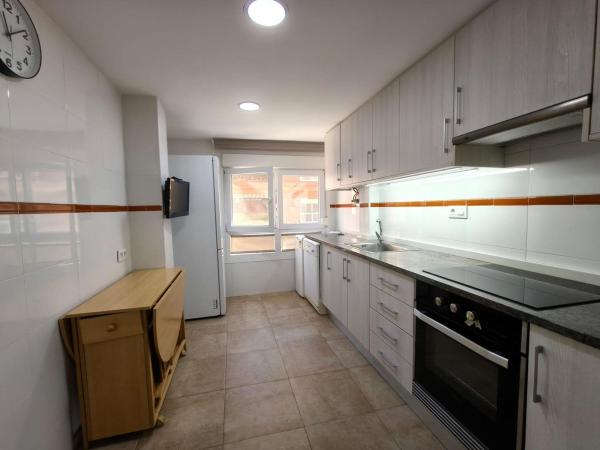 Продажа квартиры на Piso en Barri Zona Nord, Alcoy / Alcoi, Алкой
 photo 4