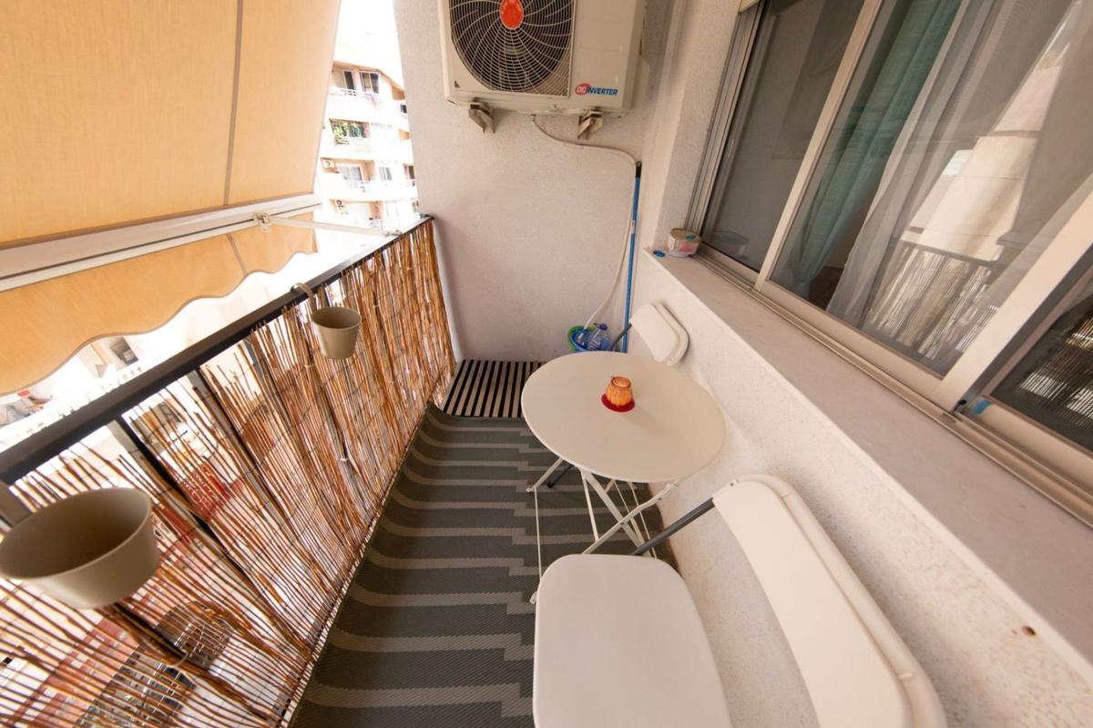 Venta de piso en Piso en Avenida Habaneras - Curva de Palangre, Torrevieja, Torrevieja
 photo 2