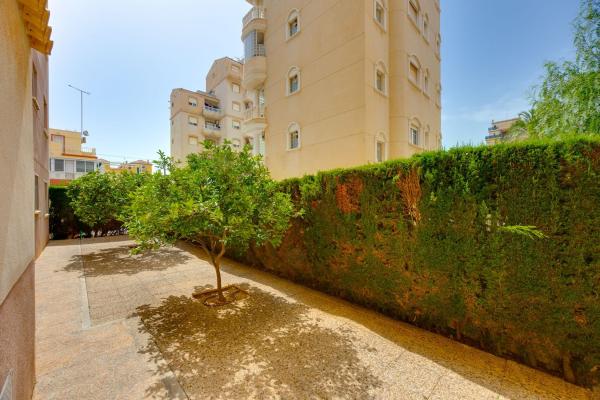 Mansarda na sprzedaż w  Ático en Calle Los Emilios, 8, Nueva Torrevieja, Torrevieja, Torrevieja photo 3
