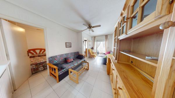 Продажа квартиры на Piso en Calle Beniajan, El Acequión, Torrevieja, Торревьеха
thumbnail 2