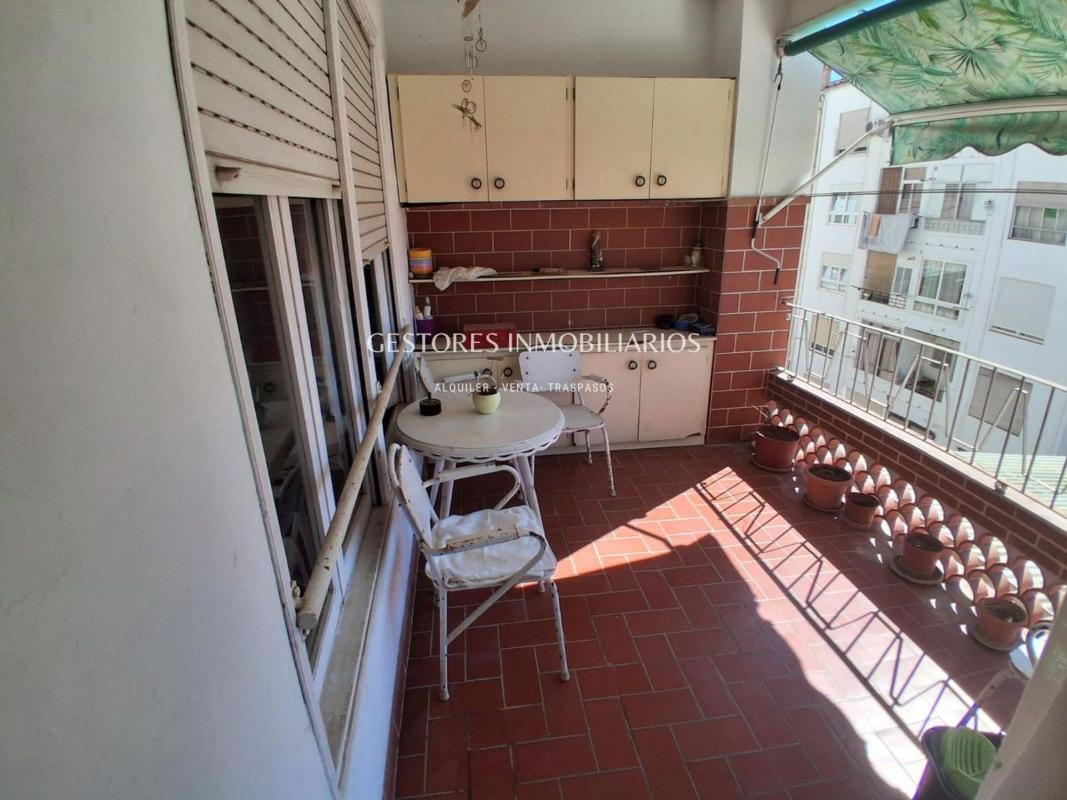 Продажа квартиры на Piso en Alameda Camilo Sesto, Barri Eixample, Alcoy / Alcoi, Алкой
photo 1