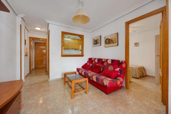 Продажа квартиры на Piso en Calle la Loma, 97, Avenida Habaneras - Curva de Palangre, Torrevieja, Торревьеха
thumbnail 1