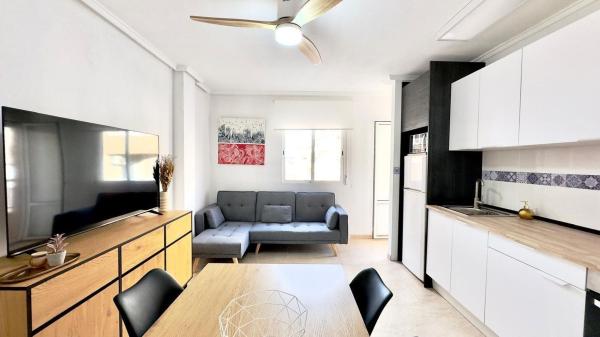 Sale of flat in Piso en El Molino, Torrevieja, Torrevieja
photo 1