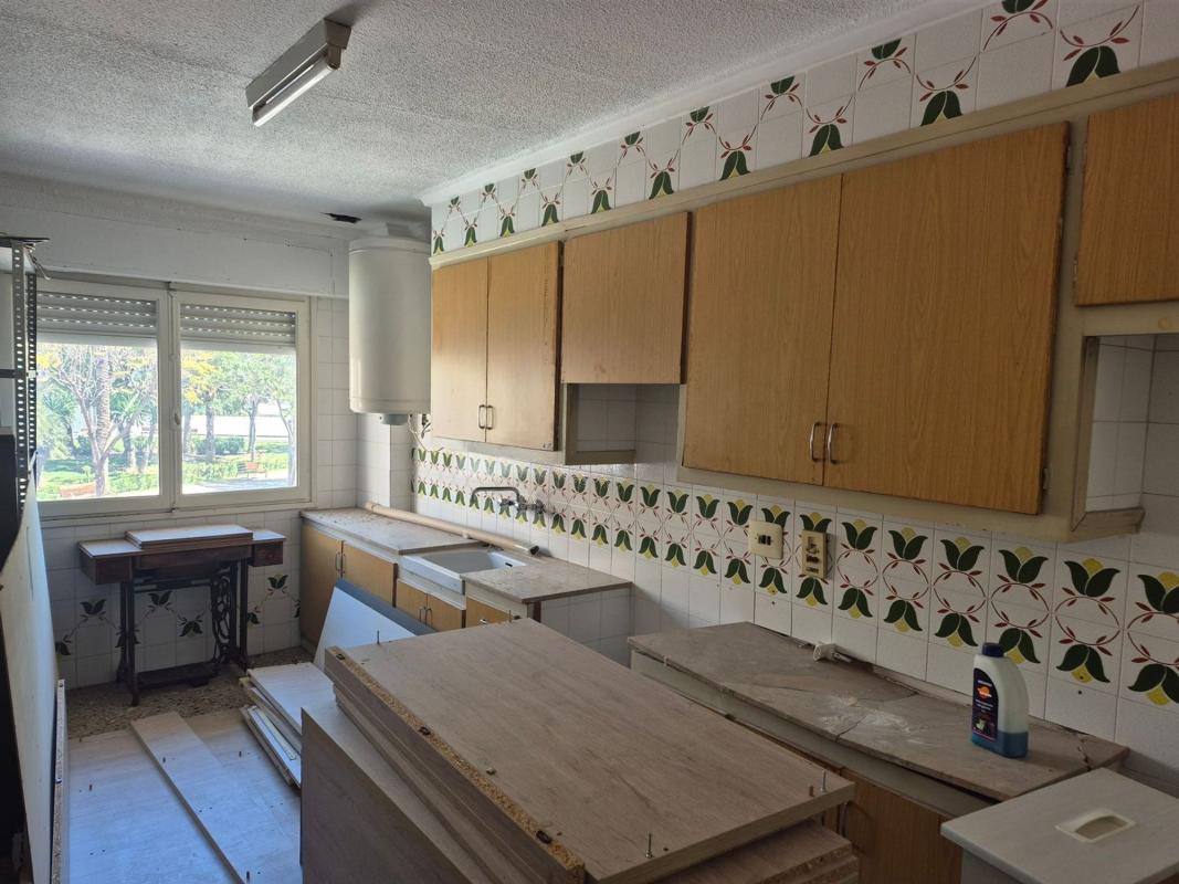 Продажа квартиры на Piso en Calle León Sánchez Sáez, Carrús Oeste, Elche / Elx, Эльче / Эльх
 photo 3