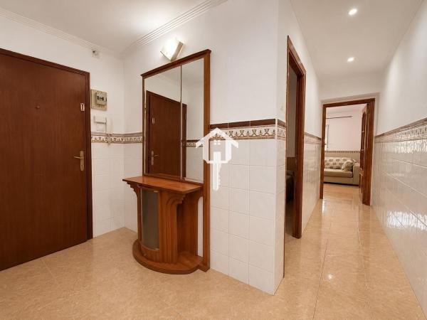 Продажа квартиры на Piso en Calle Cerdà, Altozano, Alicante / Alacant, Аликанте / Алакант
thumbnail 2