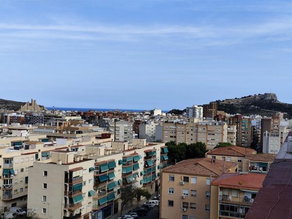 Venta de piso en Piso en Nou Alacant, Alicante / Alacant, Alicante / Alacant
photo 1