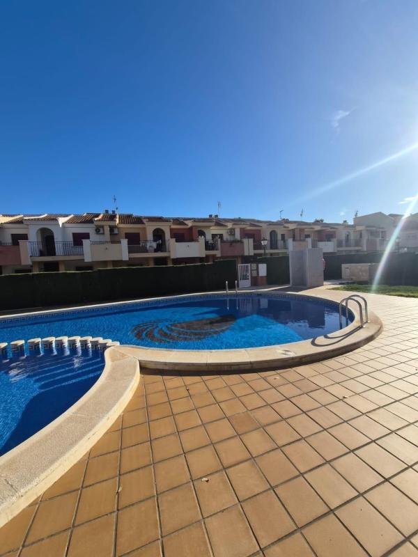 Venta de piso en Piso en La Siesta - El Salado - Torreta, Torrevieja, Torrevieja
photo 1