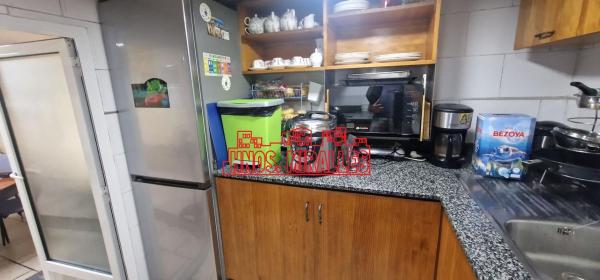 Budynek Mieszkalny o powierzchni 261m2 na sprzedaż w Elche / Elx photo 4