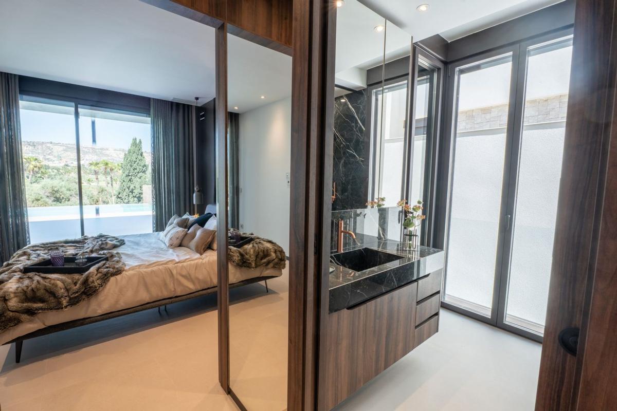 Properties for sale and rent in Spain photo 4