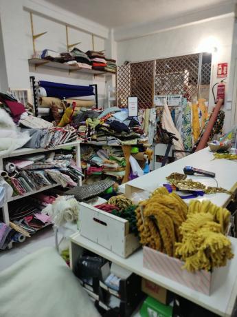 Tienda en Calle José Martínez Ruiz Azorín, 27, Centro - Muelle Pesquero, Torrevieja thumbnail 3
