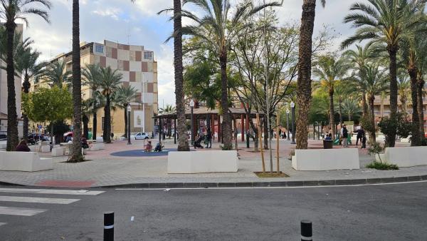 Local en Calle José Díez Mora, Carrús Oeste, Elche / Elx photo 2
